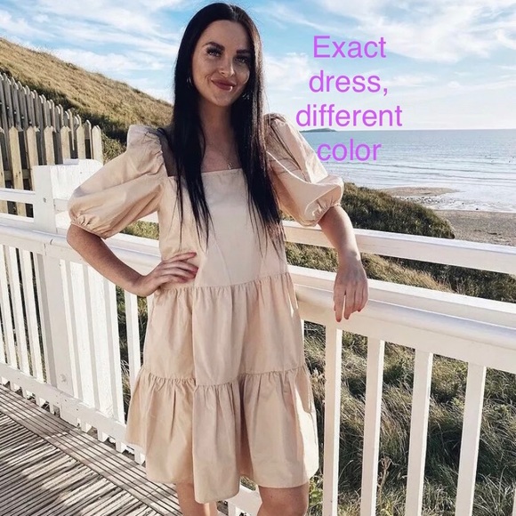 ❌SOLD❌ Puff-sleeved White Cotton A-line Dress - Picture 3 of 7